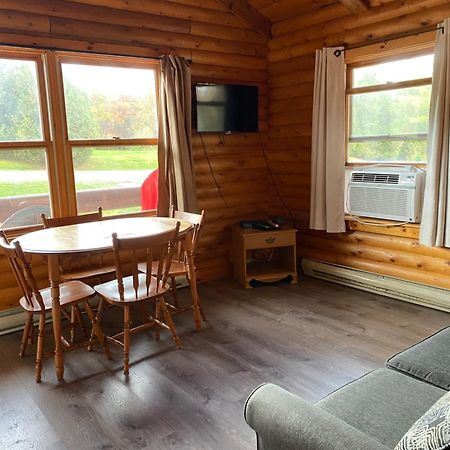 Adventures East Cottages And Campground Baddeck Inlet Exterior foto