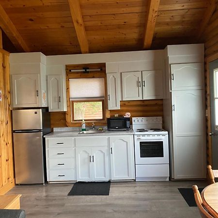 Adventures East Cottages And Campground Baddeck Inlet Exterior foto